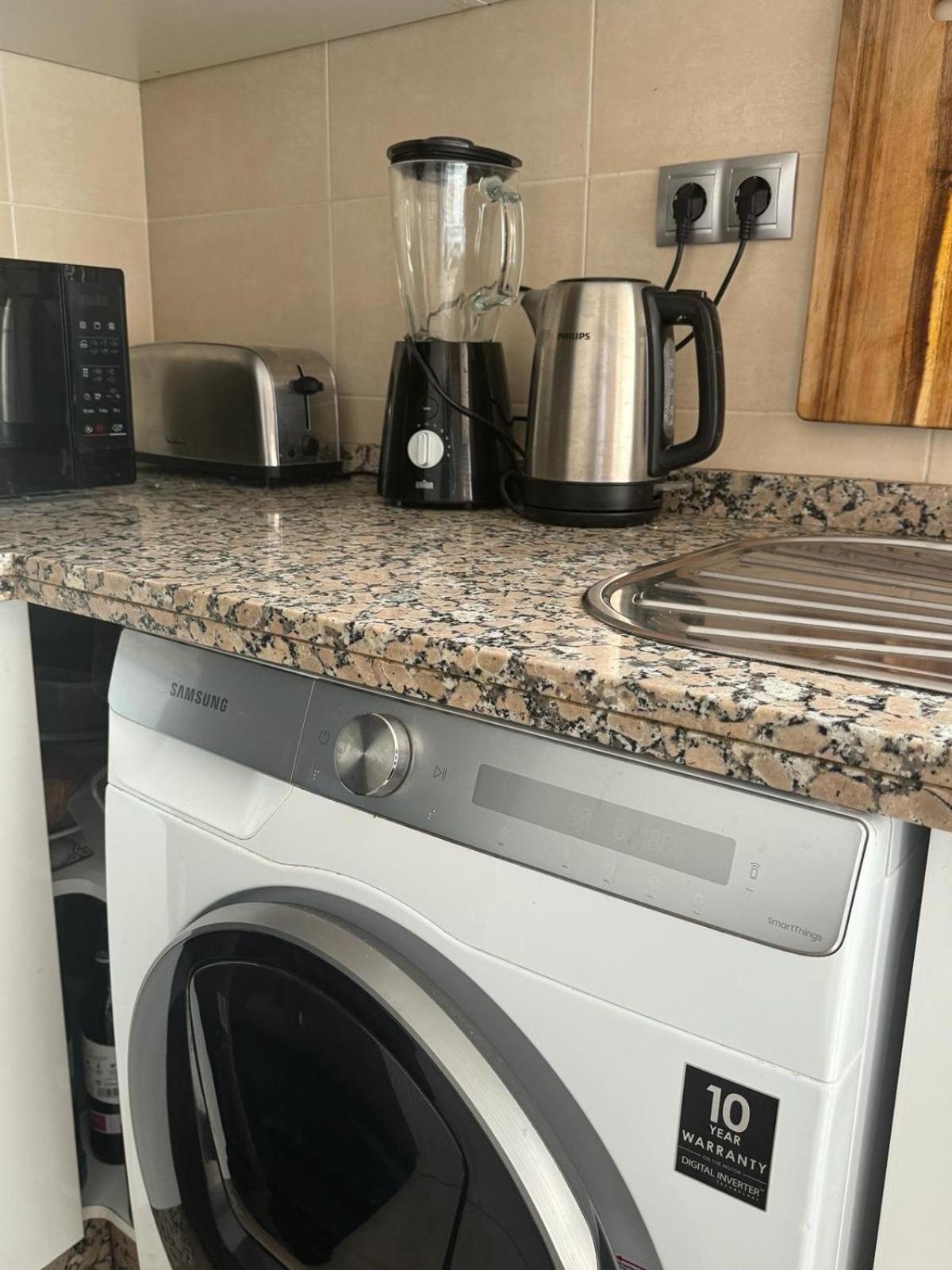 Acogedor Apartamento En Malaga Bagian luar foto